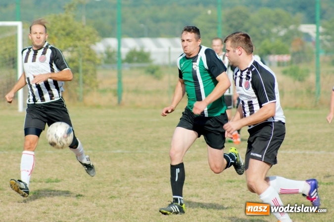 Zdjęcie w galerii na portalu naszwodzislaw.com: Rezerwy czyżowickiego Naprzodu poległy w Raciborzu wiadomości z regionu