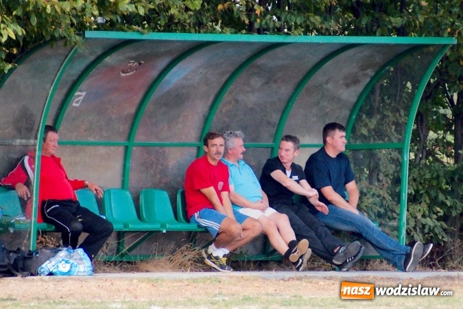 Zdjęcie w galerii na portalu naszwodzislaw.com: Rezerwy czyżowickiego Naprzodu poległy w Raciborzu wiadomości z regionu