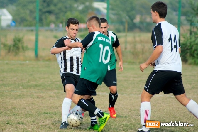 Zdjęcie w galerii na portalu naszwodzislaw.com: Rezerwy czyżowickiego Naprzodu poległy w Raciborzu wiadomości z regionu