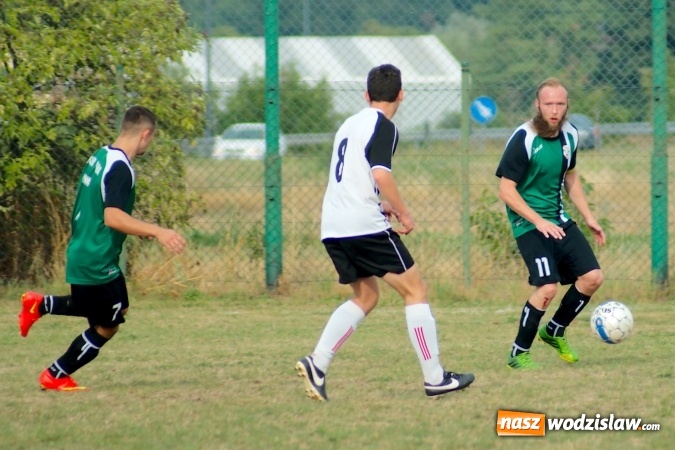 Zdjęcie w galerii na portalu naszwodzislaw.com: Rezerwy czyżowickiego Naprzodu poległy w Raciborzu wiadomości z regionu