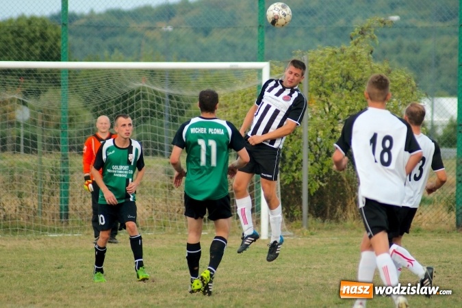 Zdjęcie w galerii na portalu naszwodzislaw.com: Rezerwy czyżowickiego Naprzodu poległy w Raciborzu wiadomości z regionu