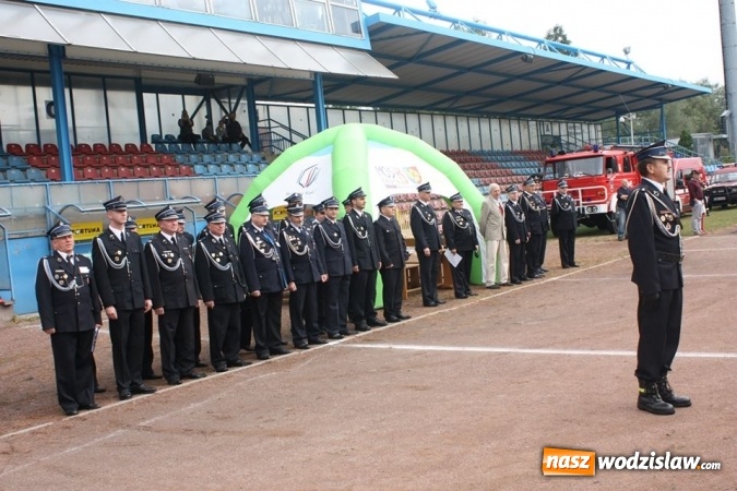 Zdjęcie w galerii na portalu naszwodzislaw.com: Zacięta rywalizacja strażak&oacute;w podczas zawod&oacute;w pożarniczych wiadomości z regionu