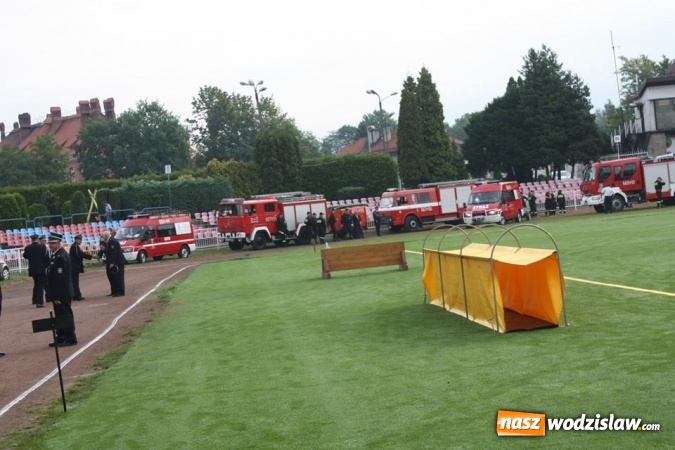 Zdjęcie w galerii na portalu naszwodzislaw.com: Zacięta rywalizacja strażak&oacute;w podczas zawod&oacute;w pożarniczych wiadomości z regionu