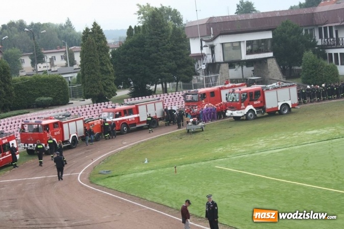 Zdjęcie w galerii na portalu naszwodzislaw.com: Zacięta rywalizacja strażak&oacute;w podczas zawod&oacute;w pożarniczych wiadomości z regionu
