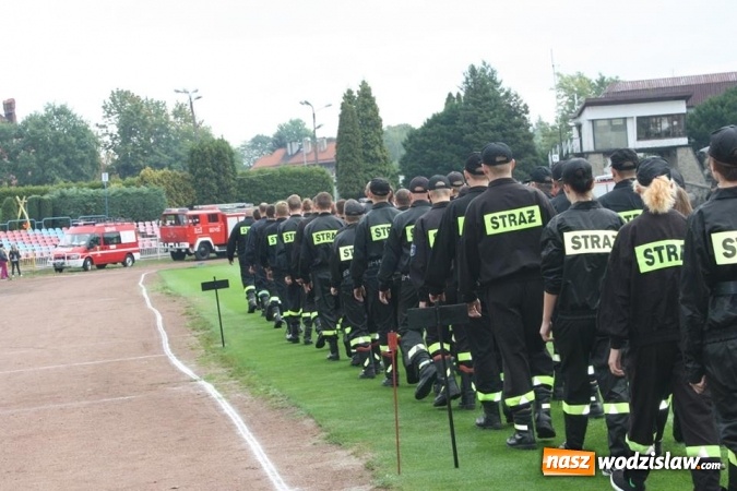 Zdjęcie w galerii na portalu naszwodzislaw.com: Zacięta rywalizacja strażak&oacute;w podczas zawod&oacute;w pożarniczych wiadomości z regionu