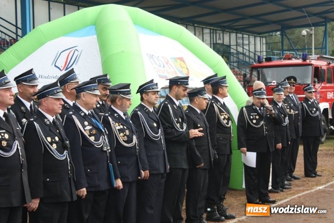 Zdjęcie w galerii na portalu naszwodzislaw.com: Zacięta rywalizacja strażak&oacute;w podczas zawod&oacute;w pożarniczych wiadomości z regionu