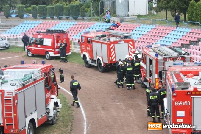 Zdjęcie w galerii na portalu naszwodzislaw.com: Zacięta rywalizacja strażak&oacute;w podczas zawod&oacute;w pożarniczych wiadomości z regionu