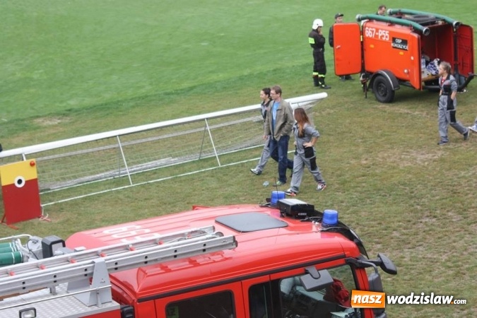 Zdjęcie w galerii na portalu naszwodzislaw.com: Zacięta rywalizacja strażak&oacute;w podczas zawod&oacute;w pożarniczych wiadomości z regionu