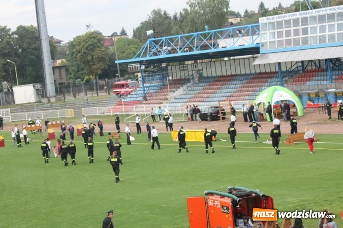 Zdjęcie w galerii na portalu naszwodzislaw.com: Zacięta rywalizacja strażak&oacute;w podczas zawod&oacute;w pożarniczych wiadomości z regionu