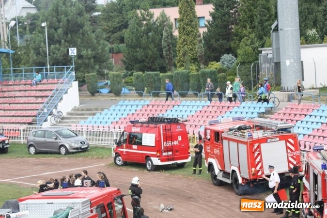 Zdjęcie w galerii na portalu naszwodzislaw.com: Zacięta rywalizacja strażak&oacute;w podczas zawod&oacute;w pożarniczych wiadomości z regionu