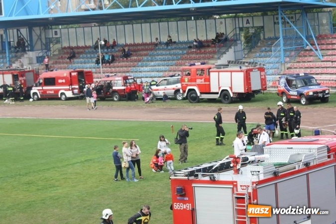 Zdjęcie w galerii na portalu naszwodzislaw.com: Zacięta rywalizacja strażak&oacute;w podczas zawod&oacute;w pożarniczych wiadomości z regionu