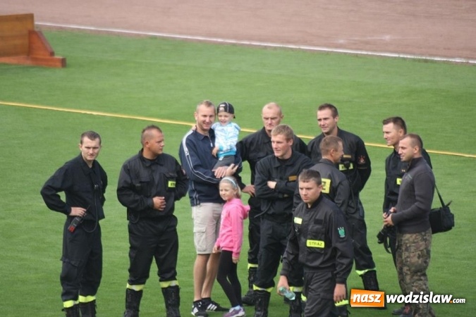 Zdjęcie w galerii na portalu naszwodzislaw.com: Zacięta rywalizacja strażak&oacute;w podczas zawod&oacute;w pożarniczych wiadomości z regionu