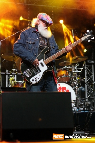 Zdjęcie w galerii na portalu naszwodzislaw.com: Donatan & Cleo oraz grupa Dżem na finał dożynek w Bukowie wiadomości z regionu