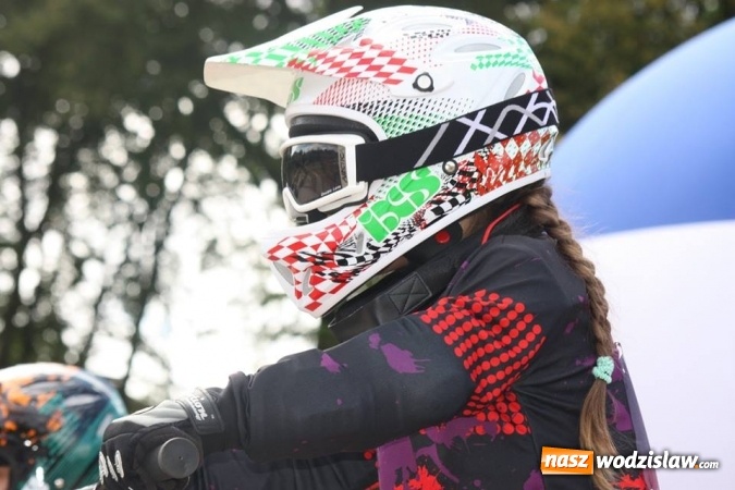 Zdjęcie w galerii na portalu naszwodzislaw.com: Najlepsi zawodnicy BMX Racing w kraju spotkali się w Rodzinnym Parku Rozrywki wiadomości z regionu