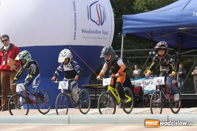 Zdjęcie w galerii na portalu naszwodzislaw.com: Najlepsi zawodnicy BMX Racing w kraju spotkali się w Rodzinnym Parku Rozrywki wiadomości z regionu