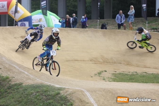 Zdjęcie w galerii na portalu naszwodzislaw.com: Najlepsi zawodnicy BMX Racing w kraju spotkali się w Rodzinnym Parku Rozrywki wiadomości z regionu