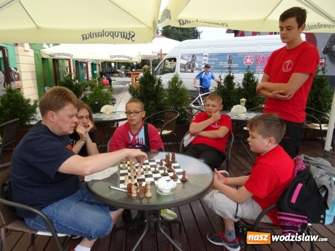 Zdjęcie w galerii na portalu naszwodzislaw.com: Zawodnicy z UKS Baszta uczestniczyli w Międzynarodowym Festiwalu Szachowym wiadomości z regionu