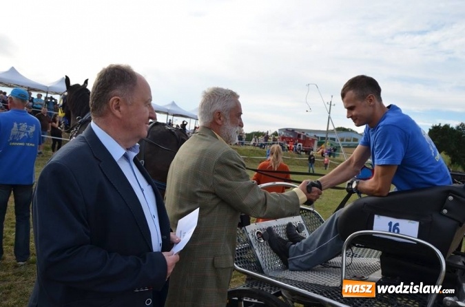 Zdjęcie w galerii na portalu naszwodzislaw.com: Widowiskowe zawody w powożeniu zaprzęgami konnymi za nami wiadomości z regionu