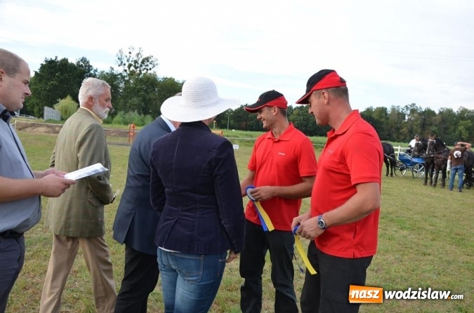 Zdjęcie w galerii na portalu naszwodzislaw.com: Widowiskowe zawody w powożeniu zaprzęgami konnymi za nami wiadomości z regionu