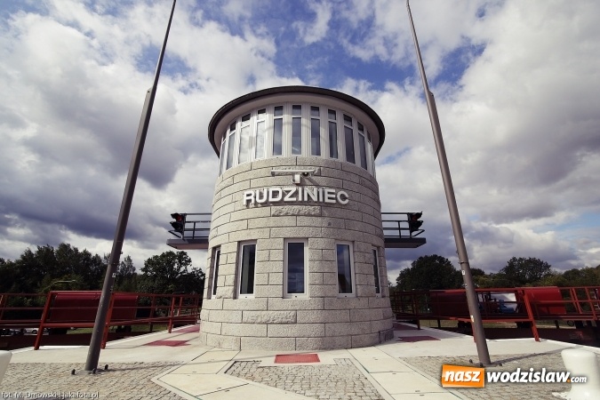 Zdjęcie w galerii na portalu naszwodzislaw.com: Górny Śląsk zmienia swoje oblicze - śluza i lasy w Rudzińcu wiadomości z regionu