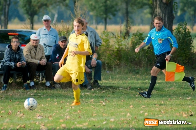 Zdjęcie w galerii na portalu naszwodzislaw.com: B klasa: Wojnowice niestraszne Kokoszycom wiadomości z regionu