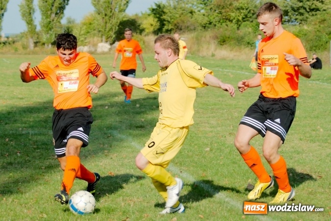 Zdjęcie w galerii na portalu naszwodzislaw.com: B klasa: Wojnowice niestraszne Kokoszycom wiadomości z regionu