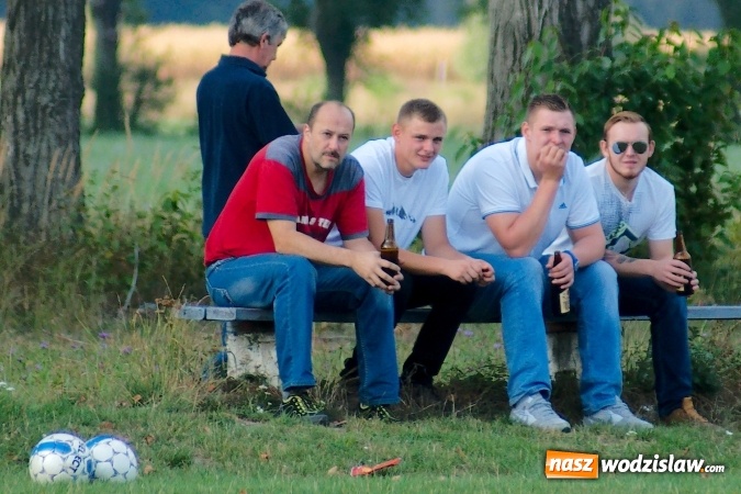 Zdjęcie w galerii na portalu naszwodzislaw.com: B klasa: Wojnowice niestraszne Kokoszycom wiadomości z regionu