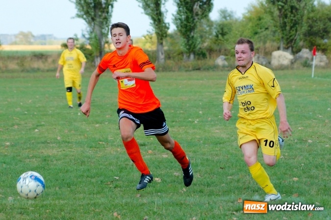 Zdjęcie w galerii na portalu naszwodzislaw.com: B klasa: Wojnowice niestraszne Kokoszycom wiadomości z regionu