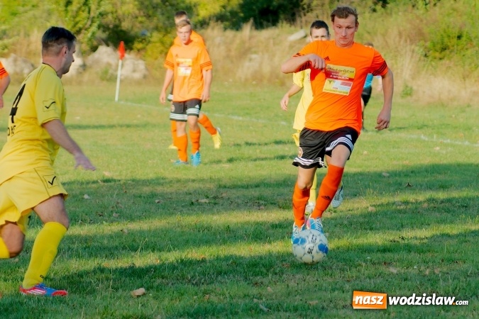 Zdjęcie w galerii na portalu naszwodzislaw.com: B klasa: Wojnowice niestraszne Kokoszycom wiadomości z regionu