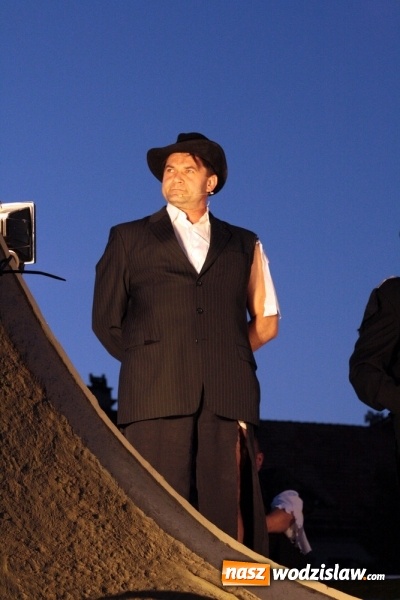 Zdjęcie w galerii na portalu naszwodzislaw.com: Po raz drugi teatr zawładnął Wodzisławiem wiadomości z regionu