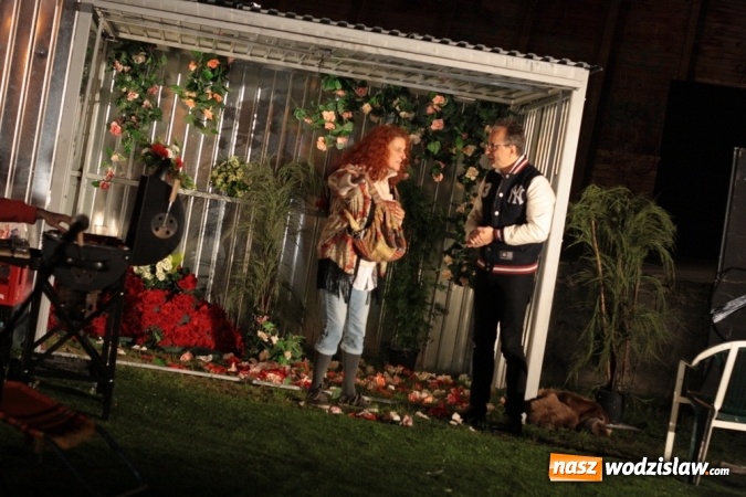 Zdjęcie w galerii na portalu naszwodzislaw.com: Po raz drugi teatr zawładnął Wodzisławiem wiadomości z regionu