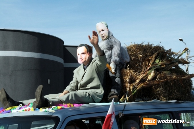 Zdjęcie w galerii na portalu naszwodzislaw.com: Dożynki 2015. Do Marklowic przybył Dudo-Bus wiadomości z regionu