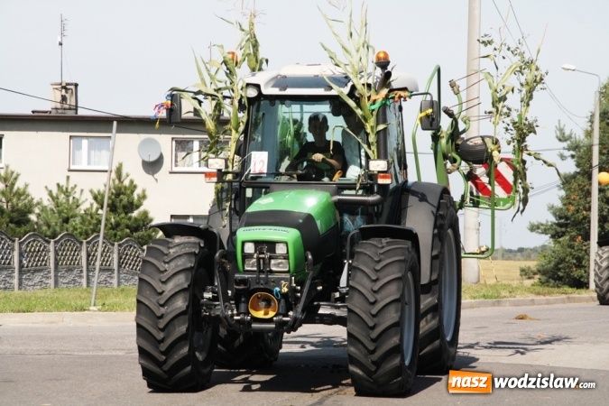 Zdjęcie w galerii na portalu naszwodzislaw.com: Dożynki 2015. Do Marklowic przybył Dudo-Bus wiadomości z regionu
