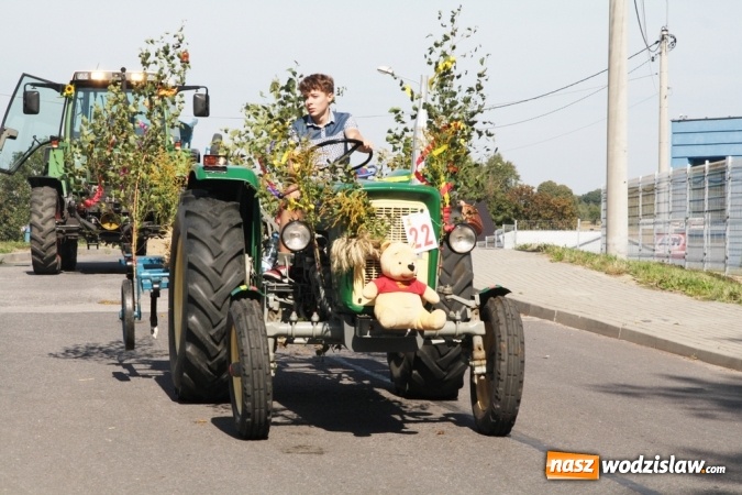 Zdjęcie w galerii na portalu naszwodzislaw.com: Dożynki 2015. Do Marklowic przybył Dudo-Bus wiadomości z regionu