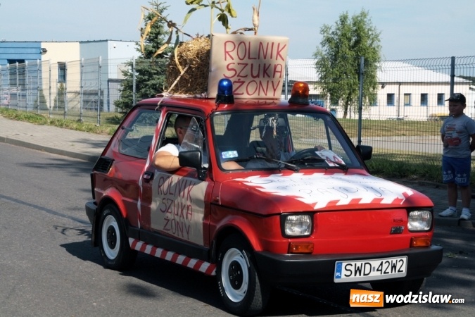 Zdjęcie w galerii na portalu naszwodzislaw.com: Dożynki 2015. Do Marklowic przybył Dudo-Bus wiadomości z regionu