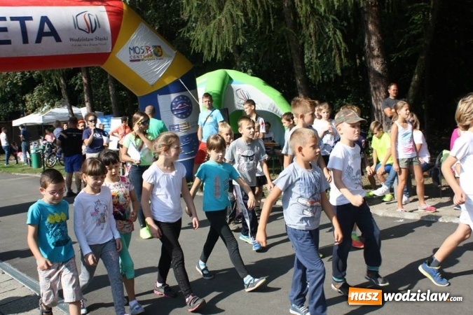 Zdjęcie w galerii na portalu naszwodzislaw.com: Rodzinny Festiwal Sportowy na Balatonie  wiadomości z regionu