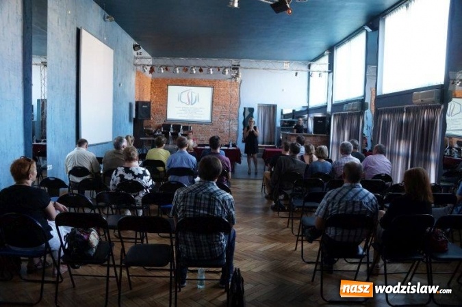 Zdjęcie w galerii na portalu naszwodzislaw.com: Ponad 428 tys. zł przeznaczono na działania podejmowane przez organizacje pozarządowe  wiadomości z regionu