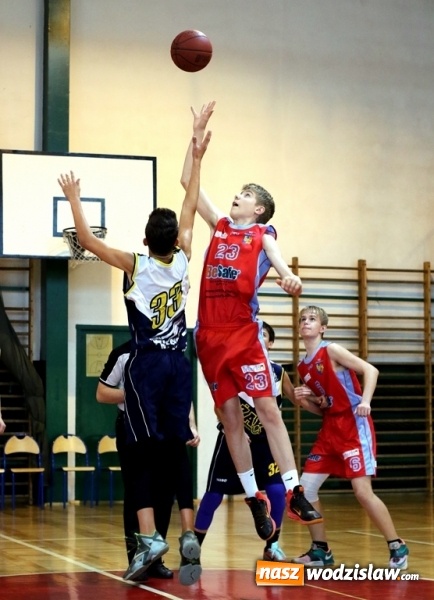 Zdjęcie w galerii na portalu naszwodzislaw.com: Udana inauguracja sezonu 2015/16 koszykarzy MKS Wodzisław Śląski w Mistrzostwach Śląska Kadet&oacute;w wiadomości z regionu
