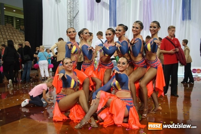 Zdjęcie w galerii na portalu naszwodzislaw.com: Tancerze z Klubu Tańca Towarzyskiego SPIN znów znaleźli się wśród najlepszych  wiadomości z regionu