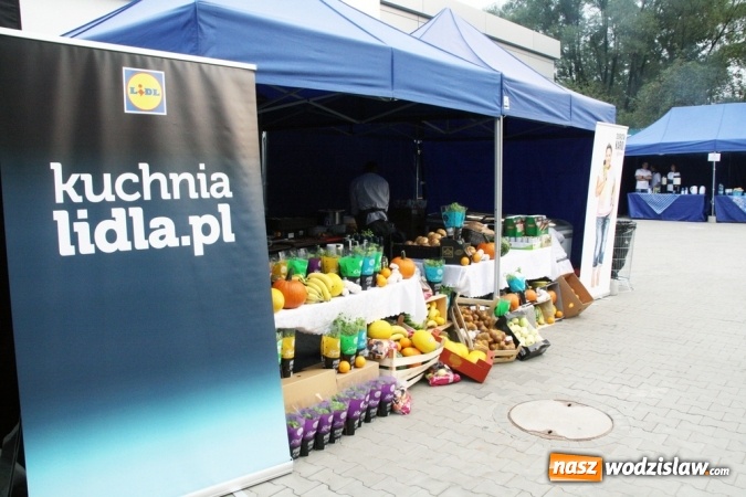 Zdjęcie w galerii na portalu naszwodzislaw.com: Tłumy mieszkańców na otwarciu Lidla w Wodzisławiu Śląskim! wiadomości z regionu