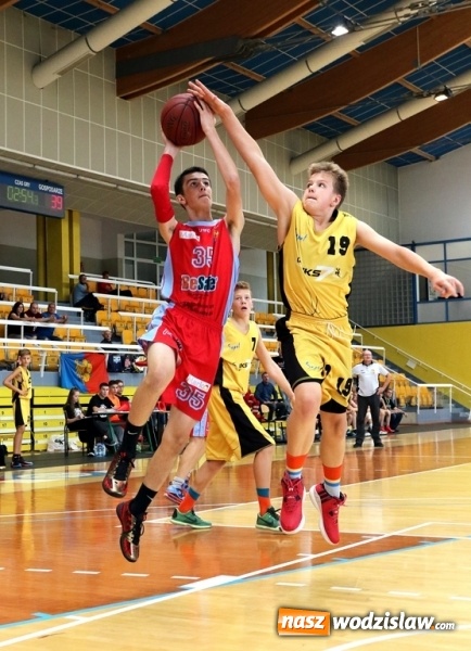 Zdjęcie w galerii na portalu naszwodzislaw.com: V Ogólnopolski Turniej Koszykówki ”WOJAN CUP” w Pawłowicach wiadomości z regionu
