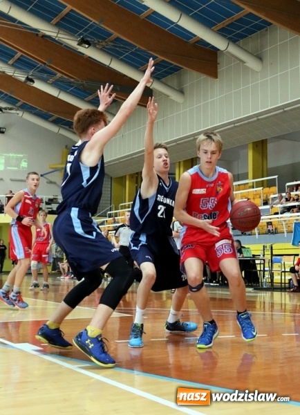 Zdjęcie w galerii na portalu naszwodzislaw.com: V Ogólnopolski Turniej Koszykówki ”WOJAN CUP” w Pawłowicach wiadomości z regionu