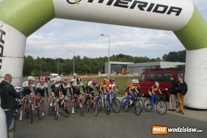 Zdjęcie w galerii na portalu naszwodzislaw.com: Młodzi rowerzyści ścigali się w Rydułtowach wiadomości z regionu