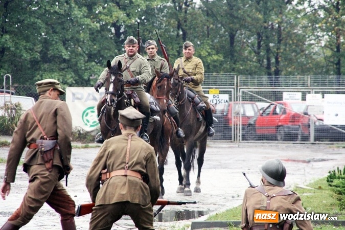 Zdjęcie w galerii na portalu naszwodzislaw.com: Do ostatniego tchu - inscenizacja bitwy obronnej z września 1939 roku na terenie zabytkowej kopalni Ignacy wiadomości z regionu