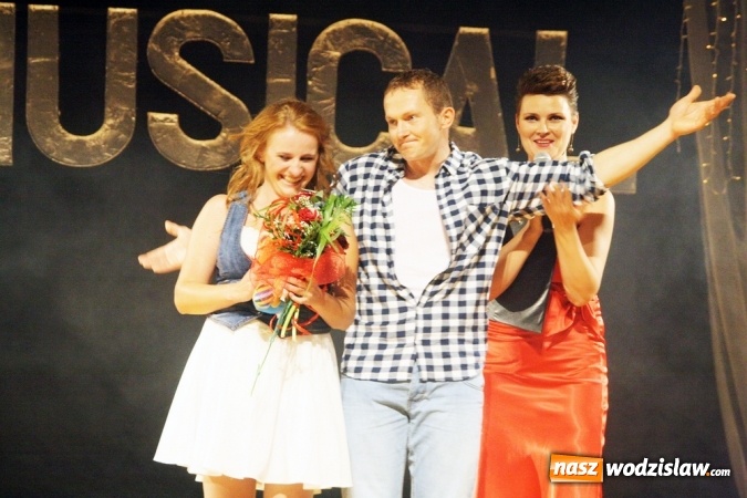 Zdjęcie w galerii na portalu naszwodzislaw.com: MOK w Radlinie został opanowany przez taniec! Za nami kolejna edycja Jak Oni Tańczą  wiadomości z regionu