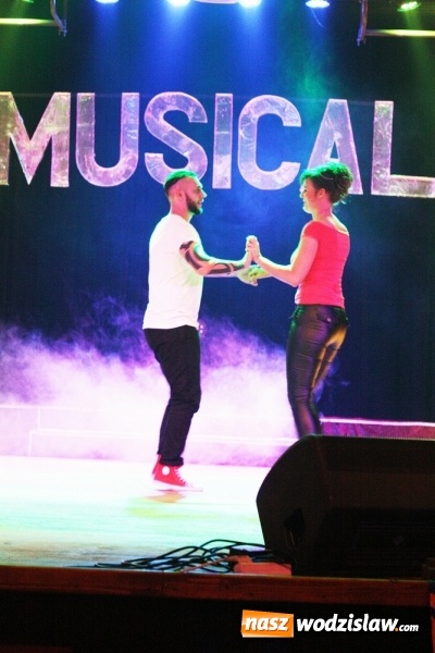 Zdjęcie w galerii na portalu naszwodzislaw.com: MOK w Radlinie został opanowany przez taniec! Za nami kolejna edycja Jak Oni Tańczą  wiadomości z regionu