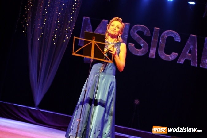 Zdjęcie w galerii na portalu naszwodzislaw.com: MOK w Radlinie został opanowany przez taniec! Za nami kolejna edycja Jak Oni Tańczą  wiadomości z regionu