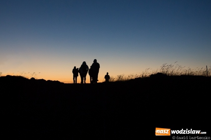Zdjęcie w galerii na portalu naszwodzislaw.com: To była magiczna noc! Z niedzieli na poniedziałek mieliśmy okazję obserwować całkowite zaćmienie Księżyca  wiadomości z regionu