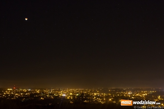 Zdjęcie w galerii na portalu naszwodzislaw.com: To była magiczna noc! Z niedzieli na poniedziałek mieliśmy okazję obserwować całkowite zaćmienie Księżyca  wiadomości z regionu