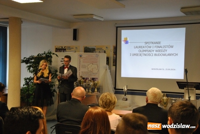 Zdjęcie w galerii na portalu naszwodzislaw.com: Zjazd olimpijczyków w Zespole Szkół Technicznych w Wodzisławiu Śląskim wiadomości z regionu